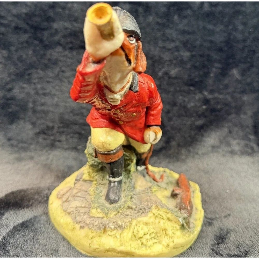 Robert Harrop The County Set Sir Hubert Talbot MFH Equine Foxhound Figurine READ